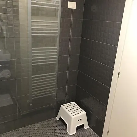 Lo 基耶蒂
